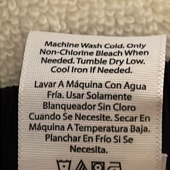 NWOT medium (8) Wonder Nation Qui k Dry side panel swim trunks - Picture 10 of 10